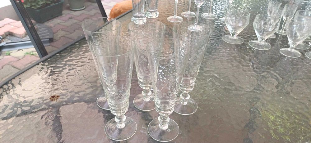 Set pahare diferite marimi