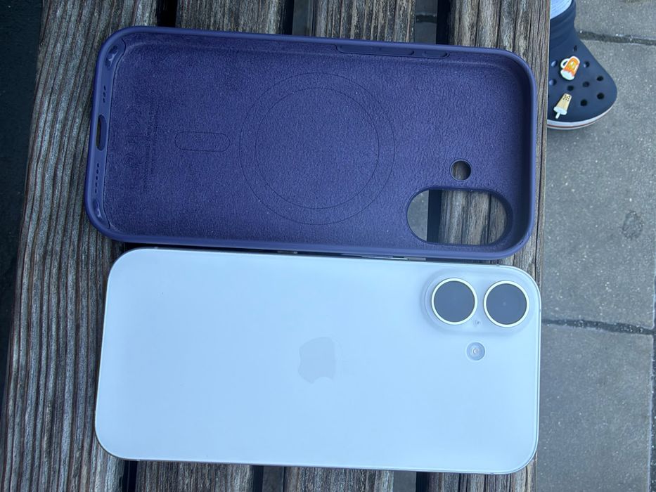 Schimb iphone 17 alb cu iphone 16 pro/pro max sau 17 air