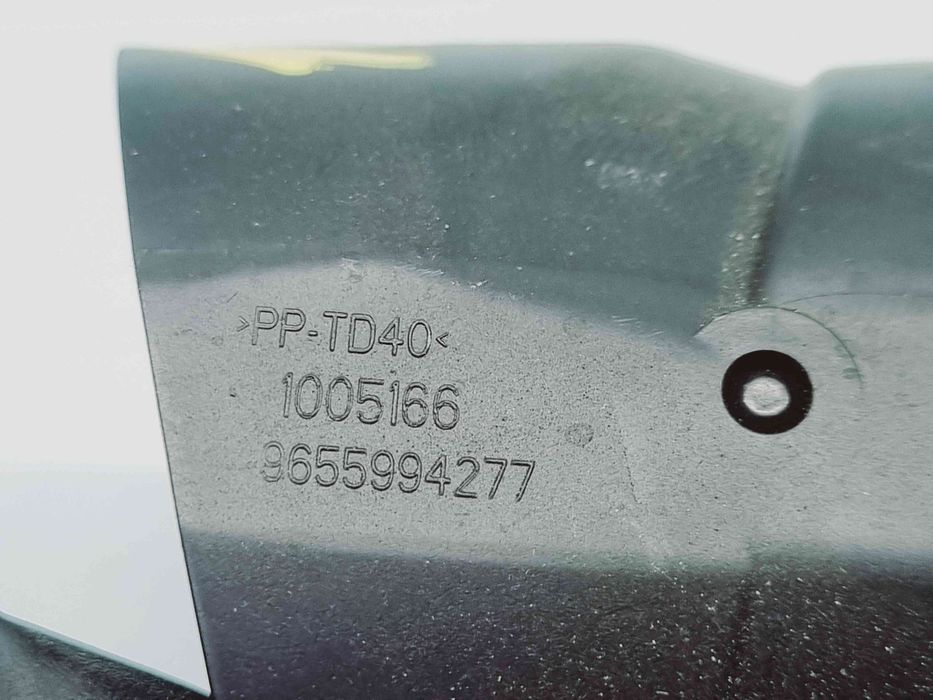 Grila aerisire stanga Peugeot 3008 [Fabr 2009-2016] 9655994277