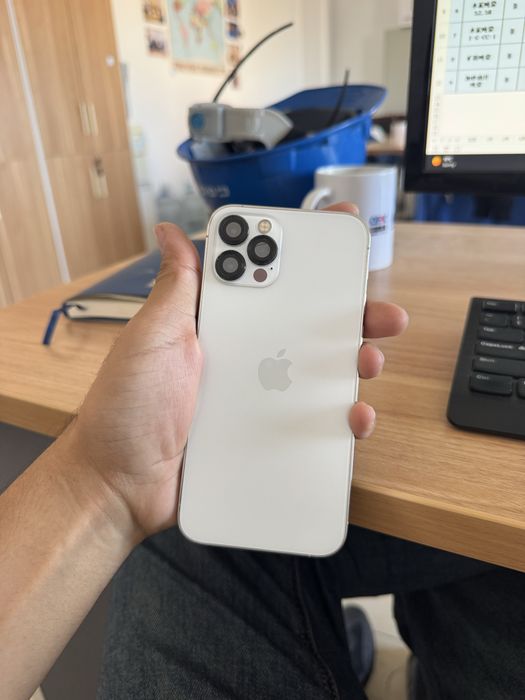 iphone 12 pro сатылады