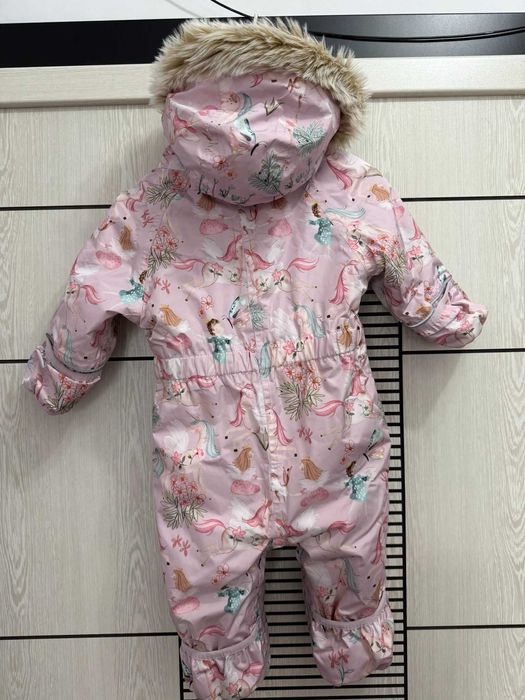 Зимен непромокаем космонавт с пухакава качулка, Next