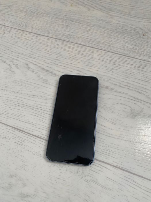 Продам Айфон 14 128 гиг