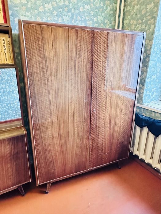 Советская мебель из дерева