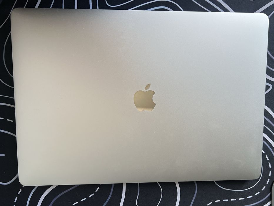Macbook Pro A1707 15 дюймов