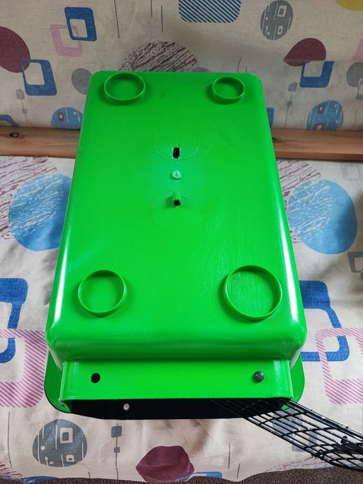 Переноска  для кошки ,ручка сломалась.