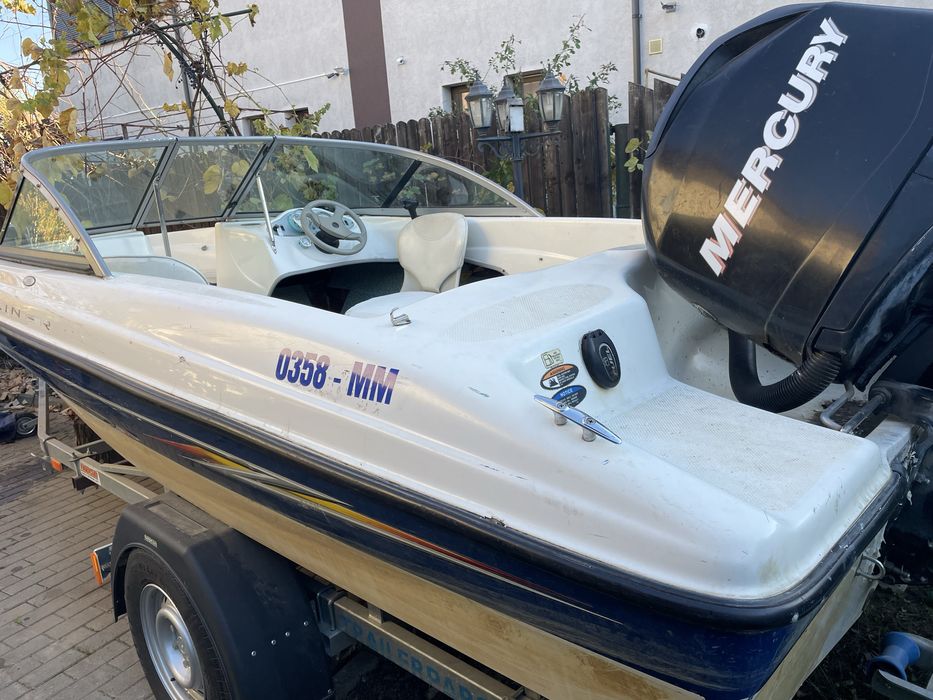 Vand Barca Bayliner 160 cu motor mercury 115 si peridoc nou