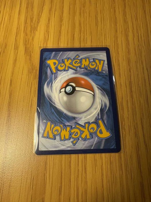 red victini 172/086