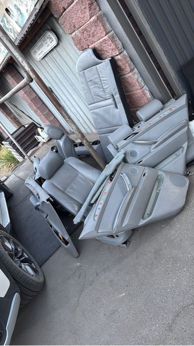 Салон x5 e53  целый