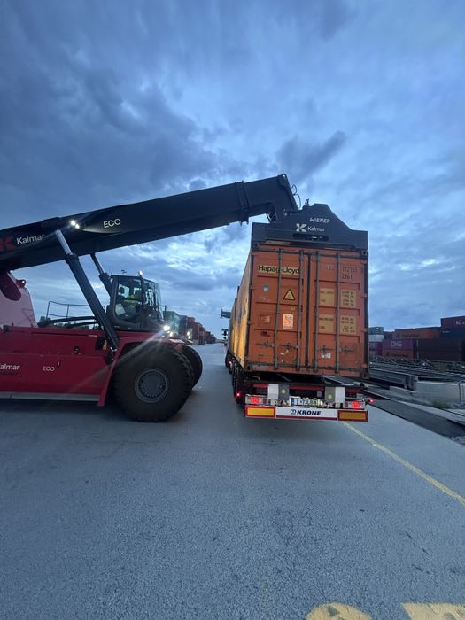 Vand 2 Containere de 20 , la Arad