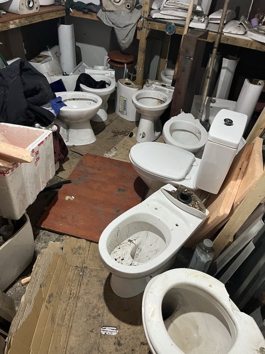 Унитаз строительный