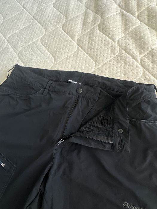 Bergans Men Moa Classic черни мъжки туристически къси панталони