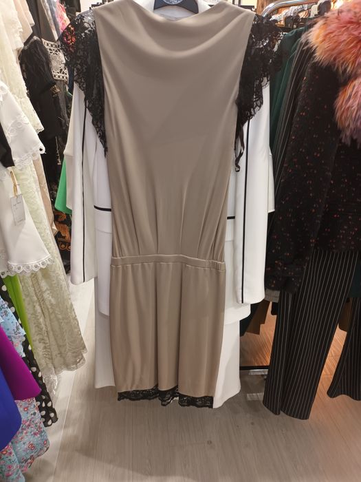 Продам платье на девушку