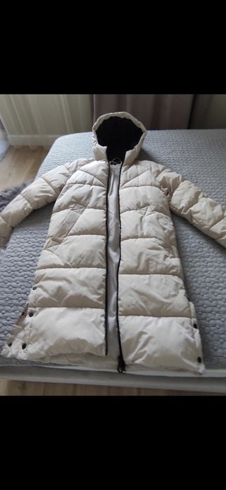 Продавам зимно дълго яке