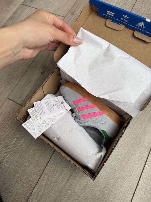 Adidas Gazelle noi , marimea 24