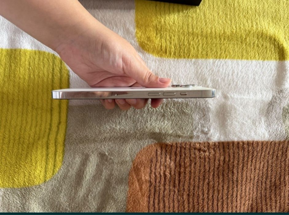 СРОЧНО ПРОДАМ iPhone 12 pro max