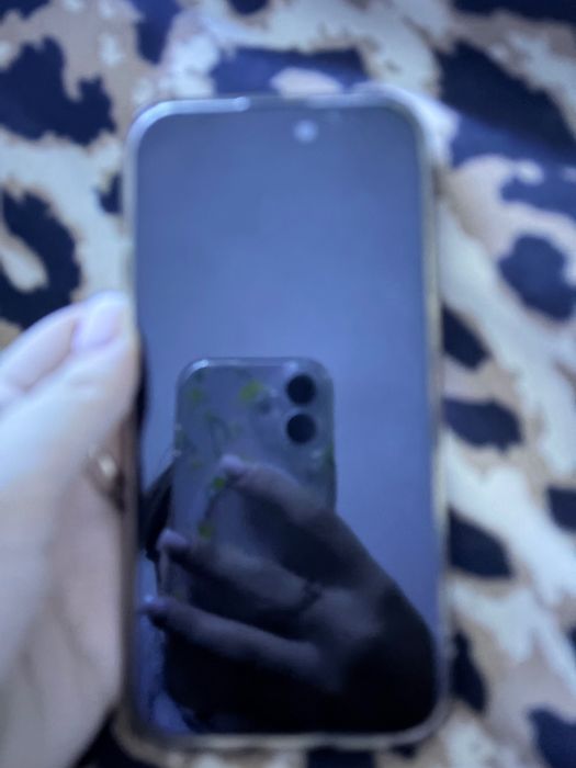 Iphone 16 89% sanatate baterie