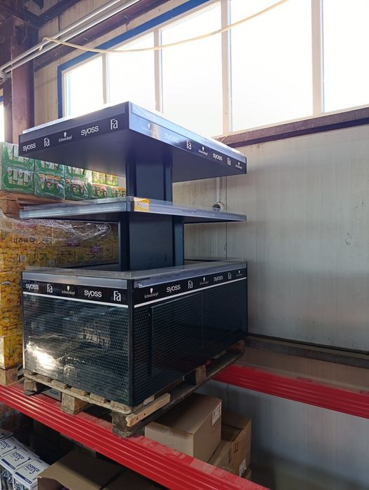 Шкаф для торгового зала