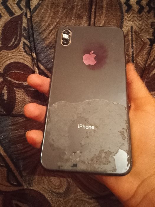 Продам iPhone 11 iPhone x 16 нерабочем состоянии