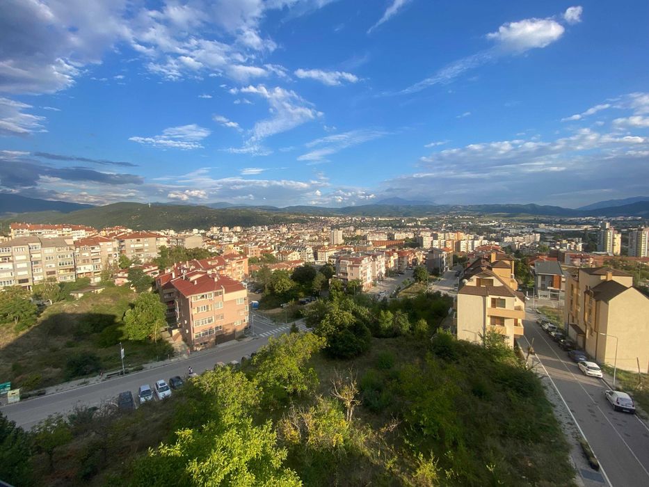 Продава се Многостаен апартамент в Благоевград, Освобождение - 135 кв.м за 945 €/кв.м - Снимка #12