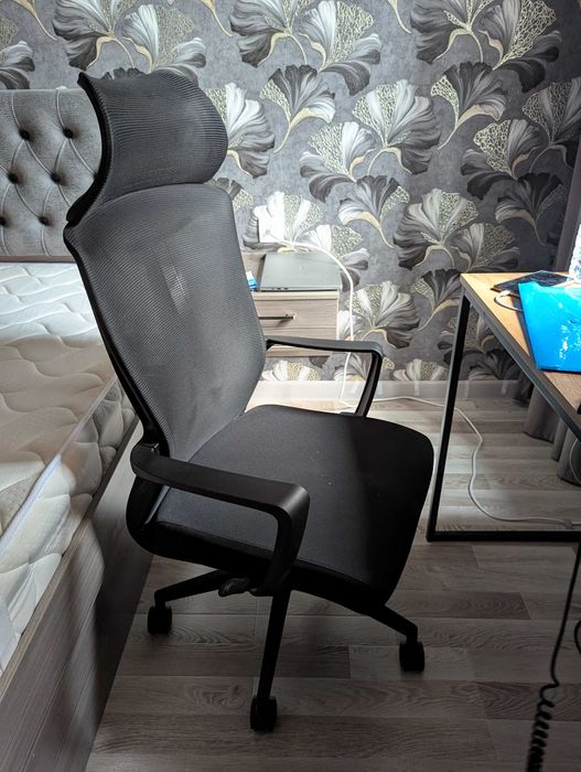 Стул офисный ergo