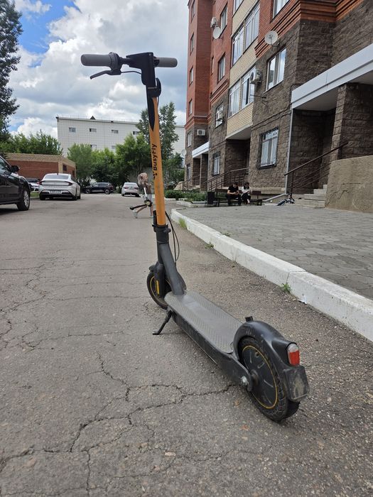 Продам электросамокат Segway Ninebot (найнбот) G30 max