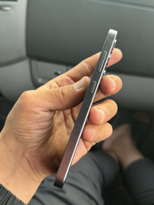 Продам Samsung S24 5G