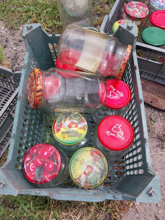 Продаю банки 3л.2л