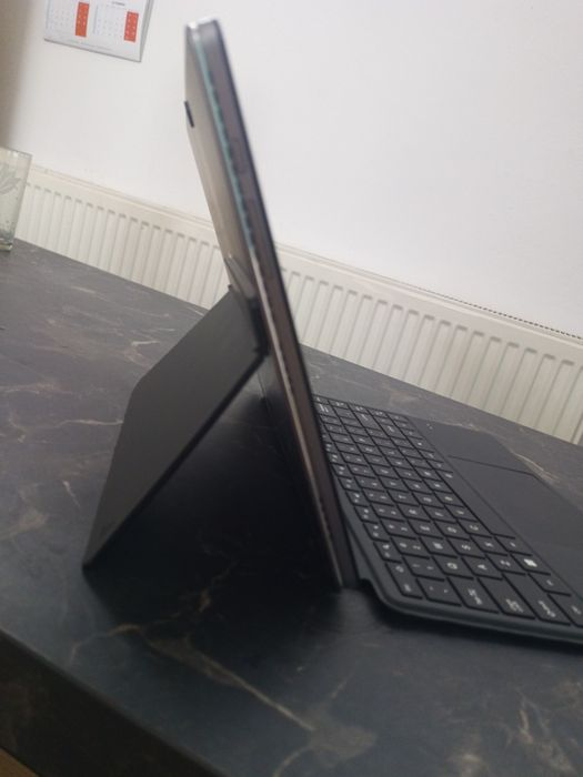 Laptop 2 in 1 Ninkear T40