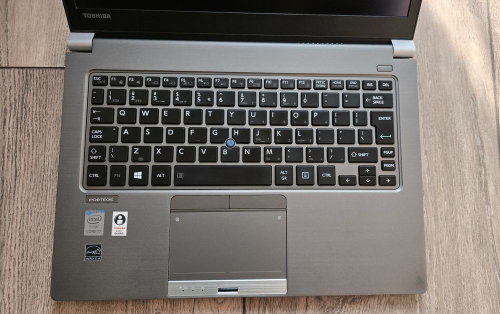 Лаптоп Toshiba Portege z30b