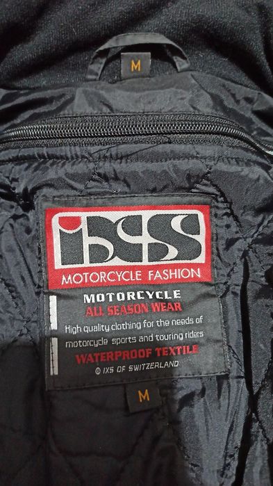 Vând  geaca moto IXS