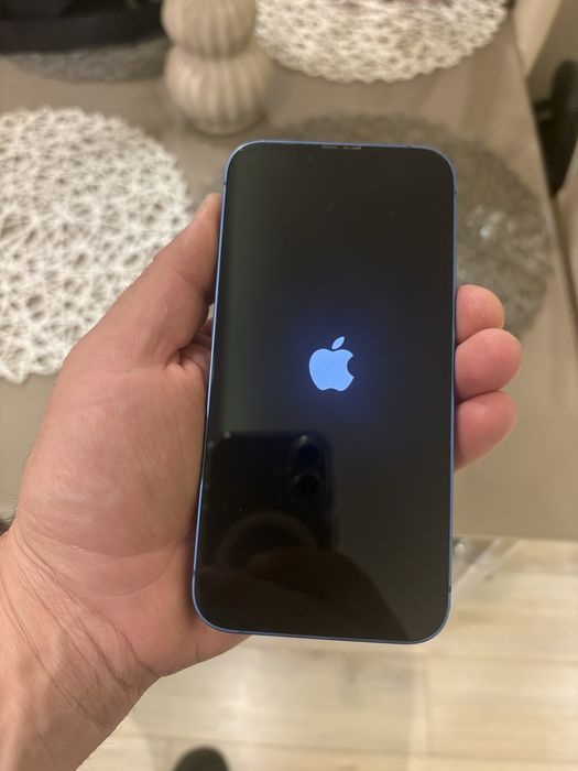 Продава се iPfone 13