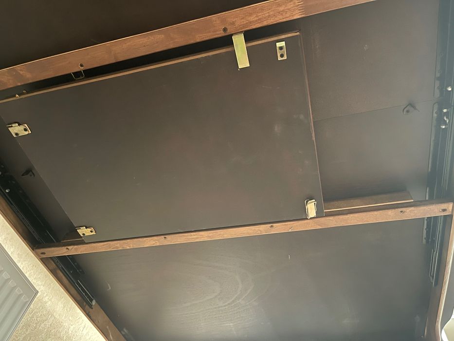 стол гостевой деревянный