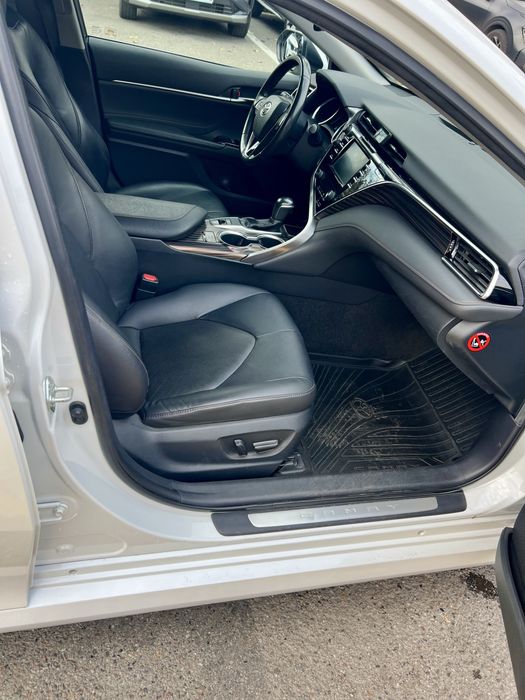 Тойтота Камри 70