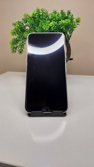 POCO F7 12/256GB Silver • Гаранция 11.2027 • Като нов + калъфи