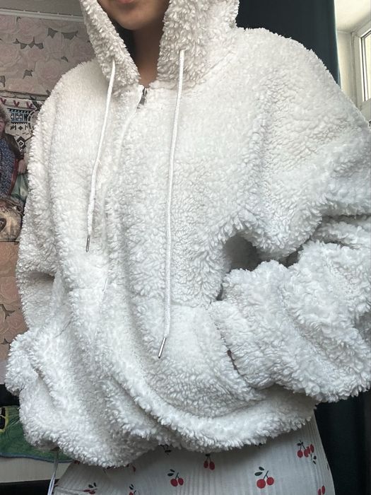 продам куртки и шубы