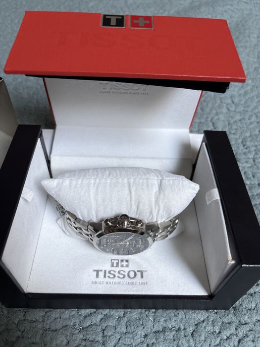 Кварцевые часы Tissot