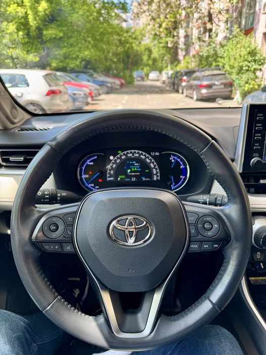 Toyota RAV-4 Luxury Premium 4x4-FULL