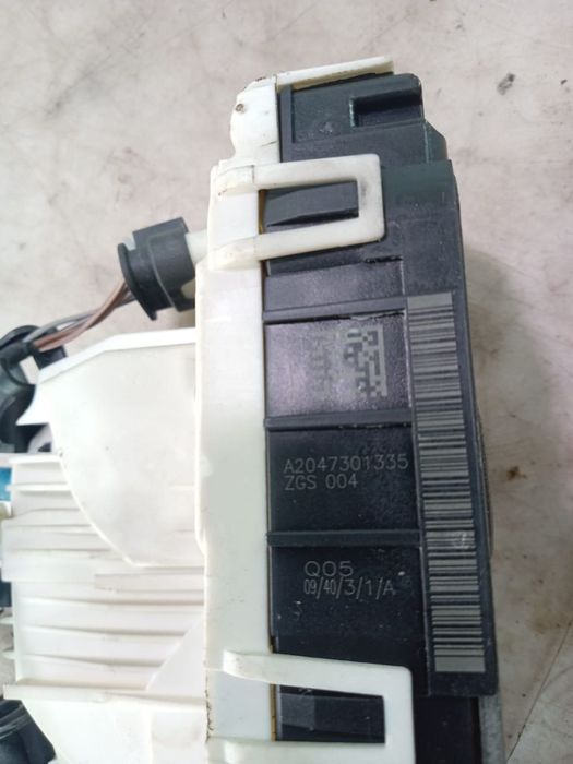 Broasca stanga spate A2047301335 Mercedes-Benz C-Class W204/S204 [200