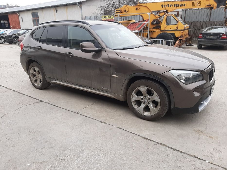 Aripa stanga dreapta bmw x1 e84