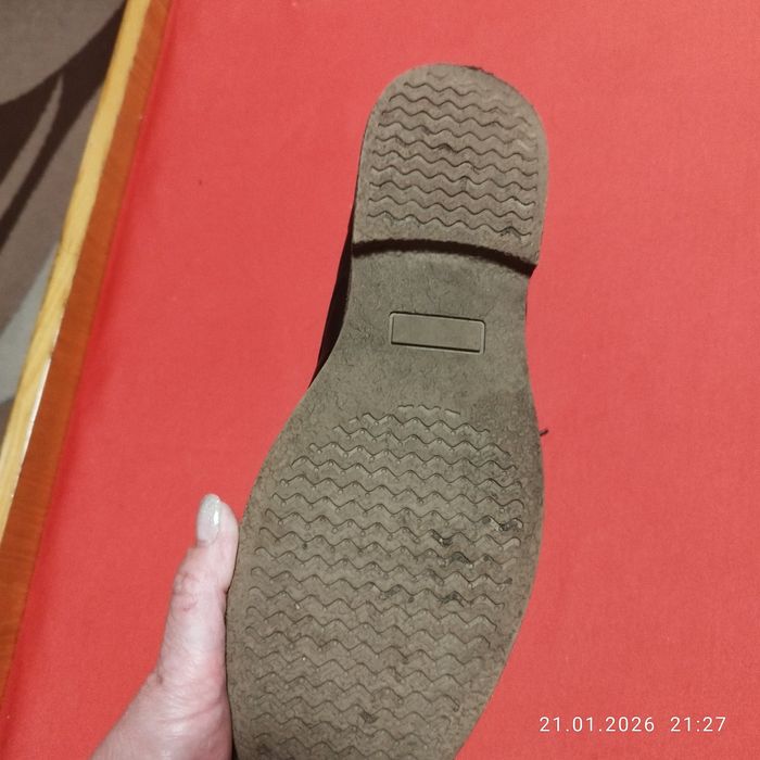 Vând ghete bărbați 43