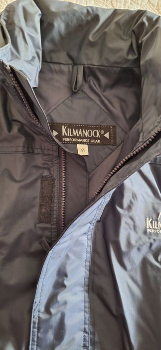 Нови яке и панталон за дъжд/вятър, ветровка