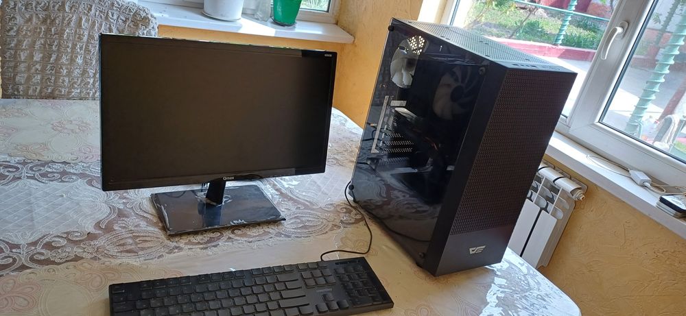 Продаётся компьютер