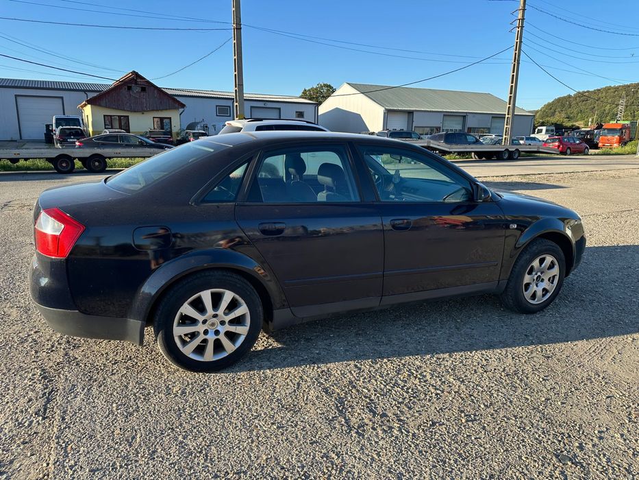 AUDI A4 2001 — imagine 5