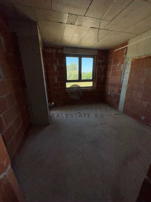 оф.23782 АКТ 14!! Двустаен/ Прослав