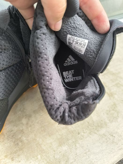 Боти adidas и skechers