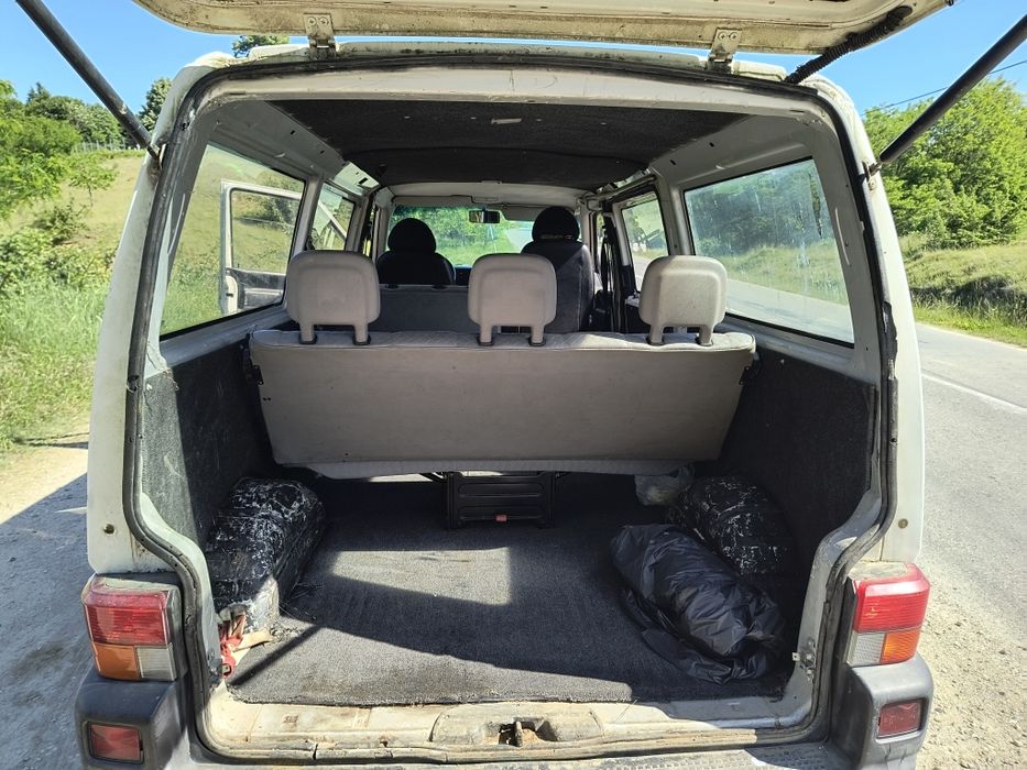 VOLKSWAGEN Transporter 1996 — imagine 5