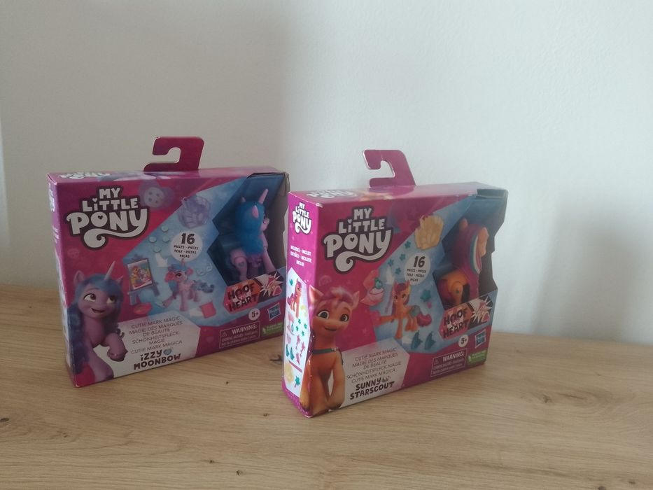 Vand lot cu 2 jucării ponei My Little Pony