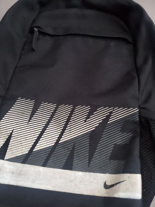 Раница NIKE черна
