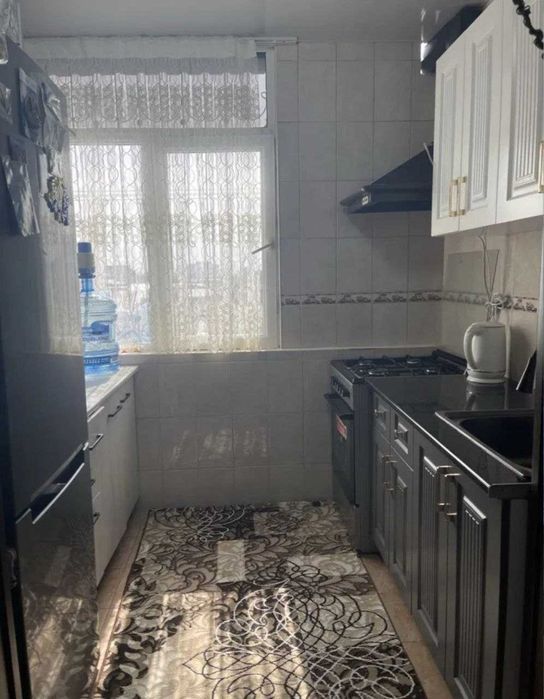 Юнусабад 18, 2/4/4,Кирпичный 77 серия 57.29м2 Не торец Ор-р Клуб Чехов