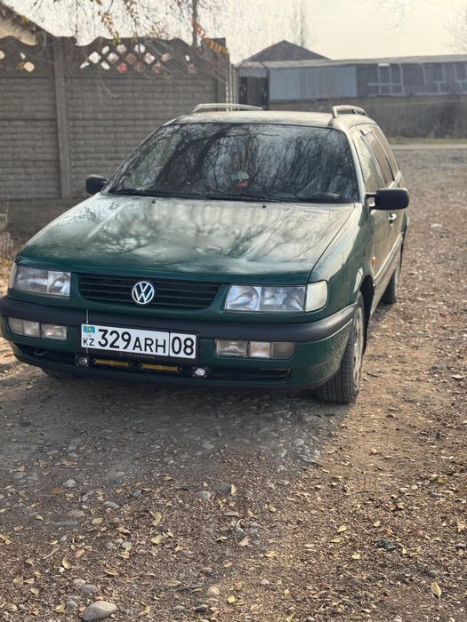 Volkswagen Passat, 1994
